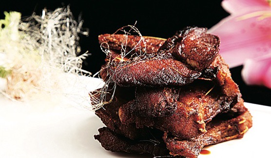 本帮熏鱼 Shanghai-Style Fried Fish (With Bone)